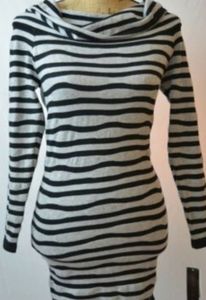 Heart & Crush long sleeve sweater Size S